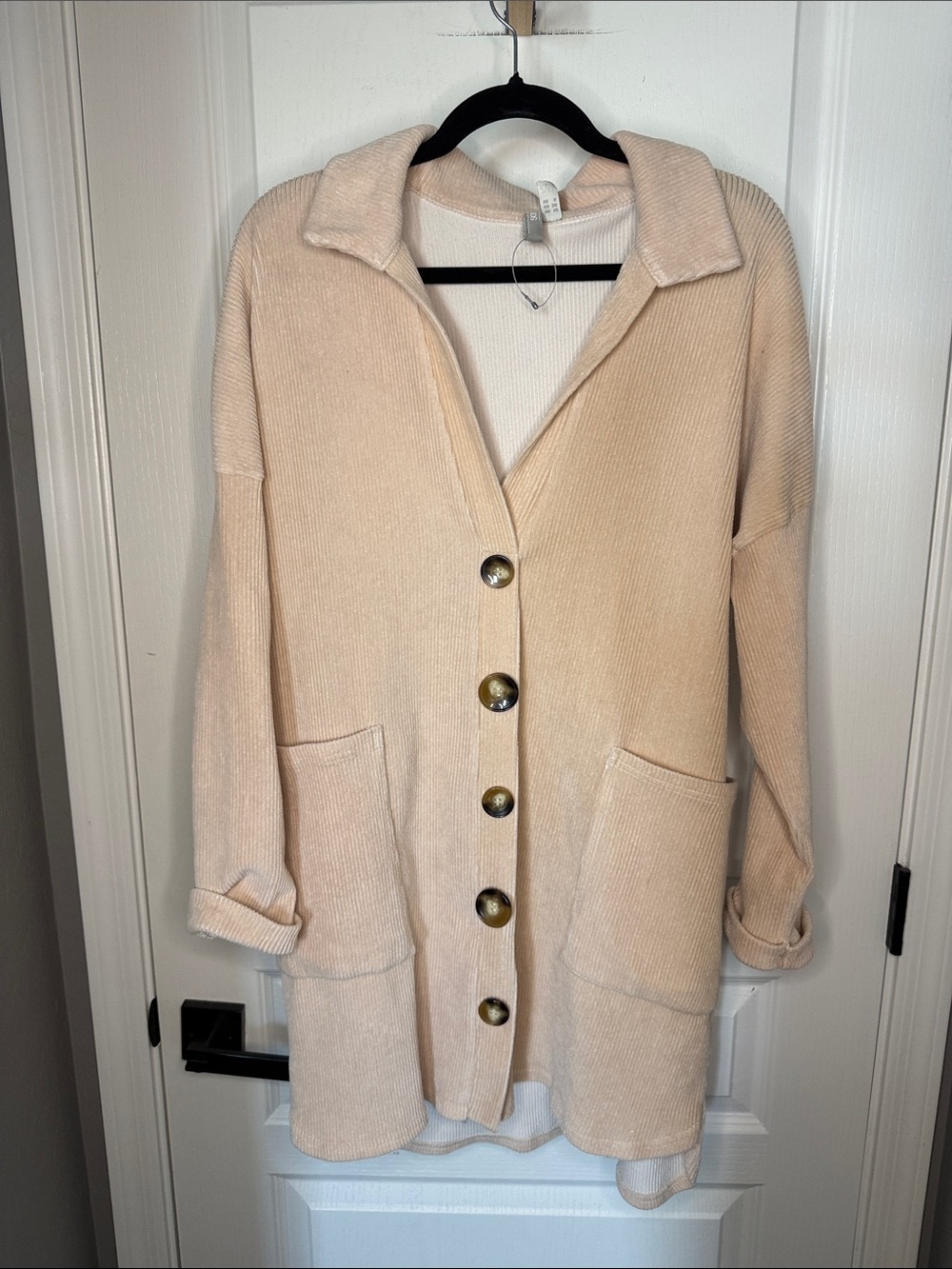 ASOS Cream Collared Ribbed Button Cardigan with Pockets - Picture 2 of 7